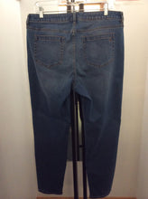 Load image into Gallery viewer, Size 14 Vincent Camuto Jeans