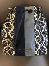 Load image into Gallery viewer, Kate Spade handbag