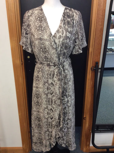 Size L she & sky Dress