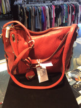 Load image into Gallery viewer, Jessica Simpson handbag
