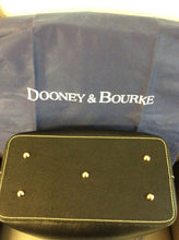 Load image into Gallery viewer, Dooney &amp; Bourke handbag