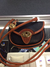 Load image into Gallery viewer, Dooney &amp; Bourke crossbody