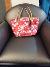 Load image into Gallery viewer, Coach tote