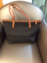 Load image into Gallery viewer, Coach tote