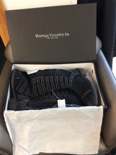 Load image into Gallery viewer, 8.5 Vintage Foundry Co. Boots