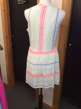 Load image into Gallery viewer, Size 6 Vinyard Vines Dress