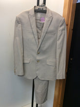 Load image into Gallery viewer, Express Size 36 Tan Men&#39;s Suit