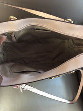 Load image into Gallery viewer, Michael Kors handbag