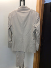 Load image into Gallery viewer, Express Size 36 Tan Men&#39;s Suit
