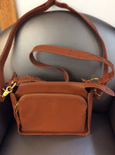 Load image into Gallery viewer, Minooy handbag