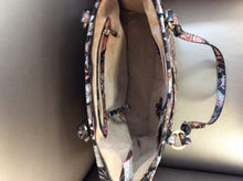 Load image into Gallery viewer, Brahmin tote