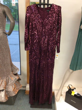 Load image into Gallery viewer, Size 16 xscape Gown/Evening Wear