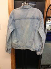 Load image into Gallery viewer, Size M gap Jacket