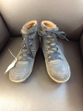Load image into Gallery viewer, Comfortiva 7.5 W Ankle Boots