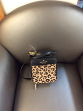 Load image into Gallery viewer, Kate Spade crossbody
