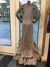 Load image into Gallery viewer, Size 6 BETSY &amp; ADAM Gown/Evening Wear