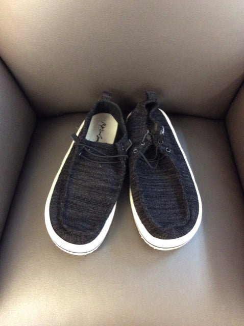 Size 10 Black Men's - sneakers