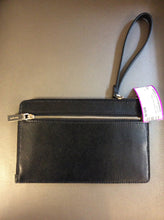 Load image into Gallery viewer, Kate Spade Wristlet