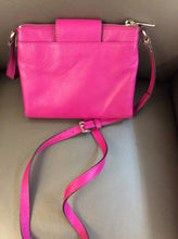 Load image into Gallery viewer, Michael Kors crossbody