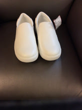 Load image into Gallery viewer, 7 Vepose Sneakers