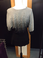 Load image into Gallery viewer, Size XL ny collection Sweater