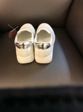 Load image into Gallery viewer, 7 Vepose Sneakers