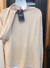 Load image into Gallery viewer, fanatics Size XL athletic top