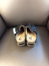 Load image into Gallery viewer, 6.5 Spring Step Ankle Boots