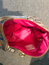 Load image into Gallery viewer, Coach handbag