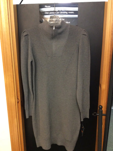 Size S just taylor Dress