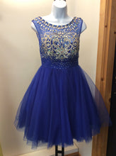 Load image into Gallery viewer, Size 4 Hannah S Prom