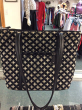 Load image into Gallery viewer, vera bradley handbag