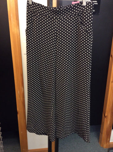 Size M max studio Pants
