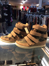 Load image into Gallery viewer, forever 21 9 Sneakers