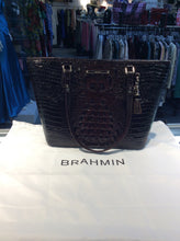 Load image into Gallery viewer, Brahmin tote