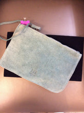 Load image into Gallery viewer, haute hippie Wristlet