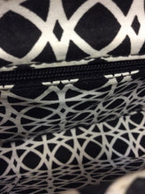 Load image into Gallery viewer, vera bradley handbag