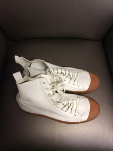 Size 6 White Shoes